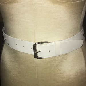 Torrid leather star studded belt - size 3